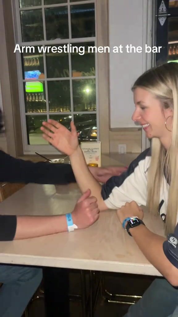 strong girl armwrestling 21