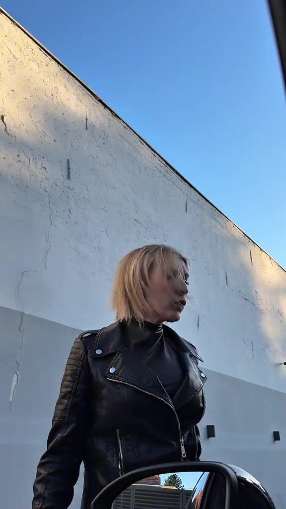 tall girl 48
