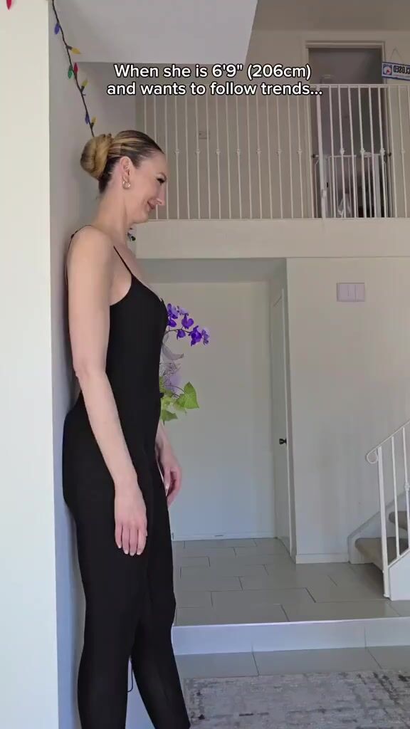 Would you date a taller woman tall giantess