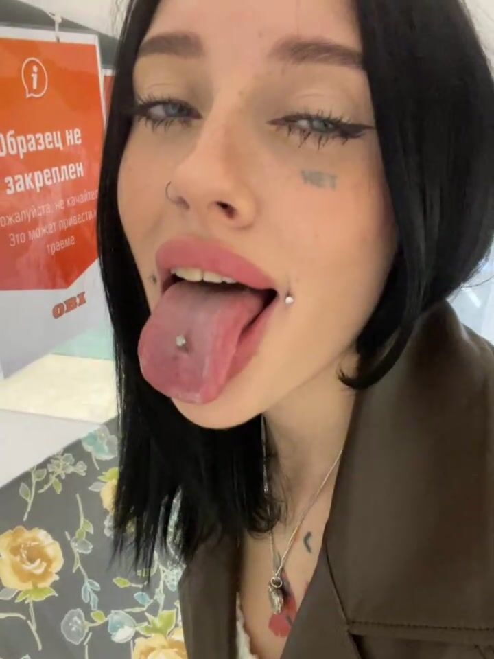 Melissa_crazy-2025-05-03