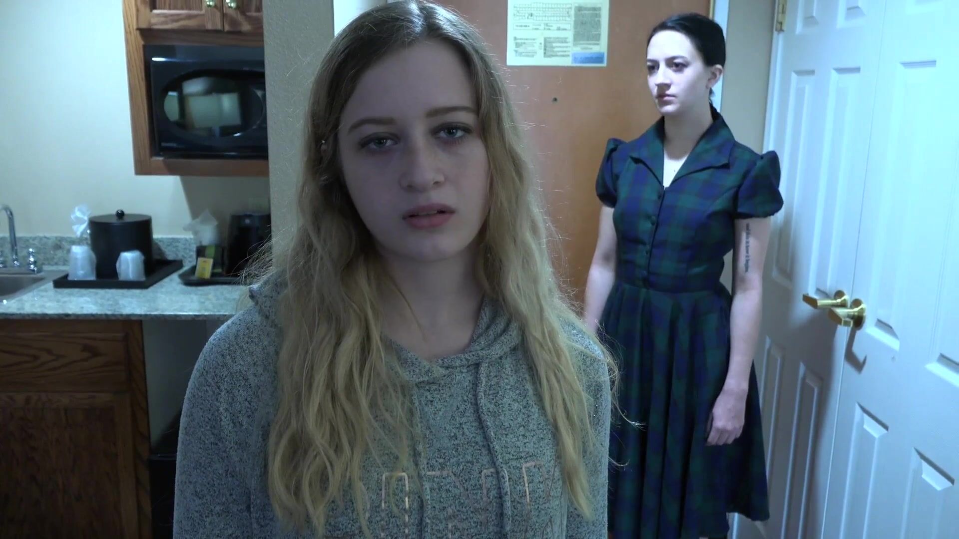 Lysette and Hazel - A Gentleman Prefers Blonds