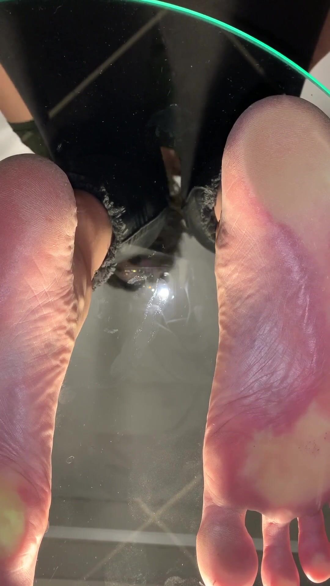 giantess ant crush 2