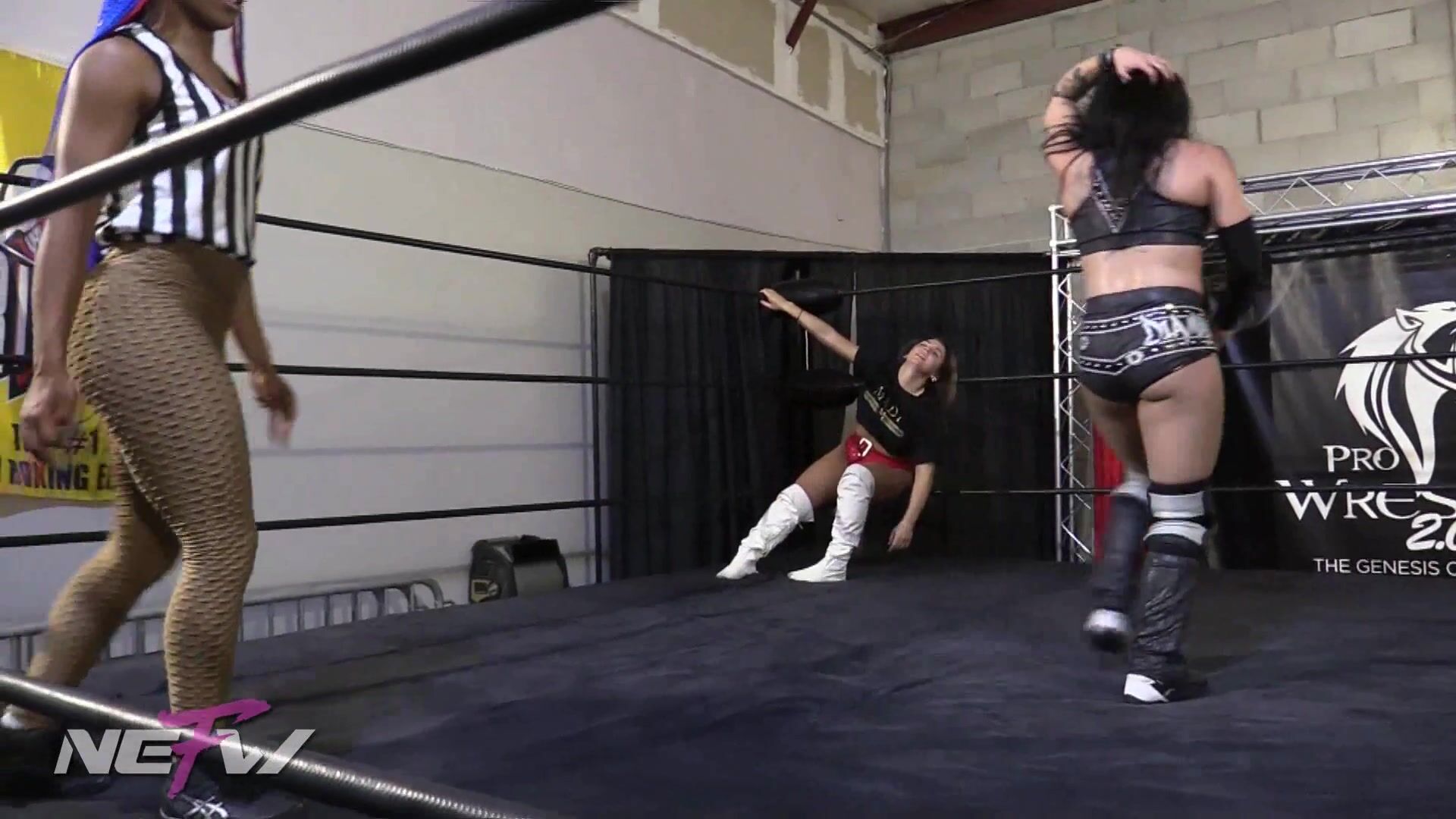 Referee Kiera Hogan