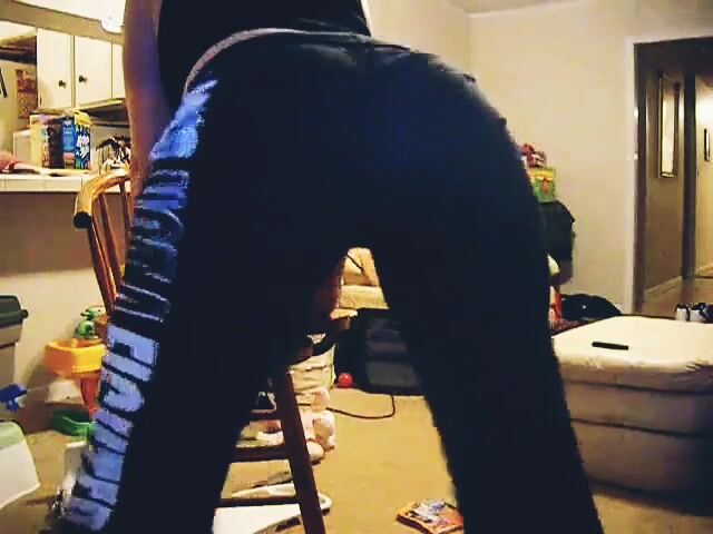 Milf showing out