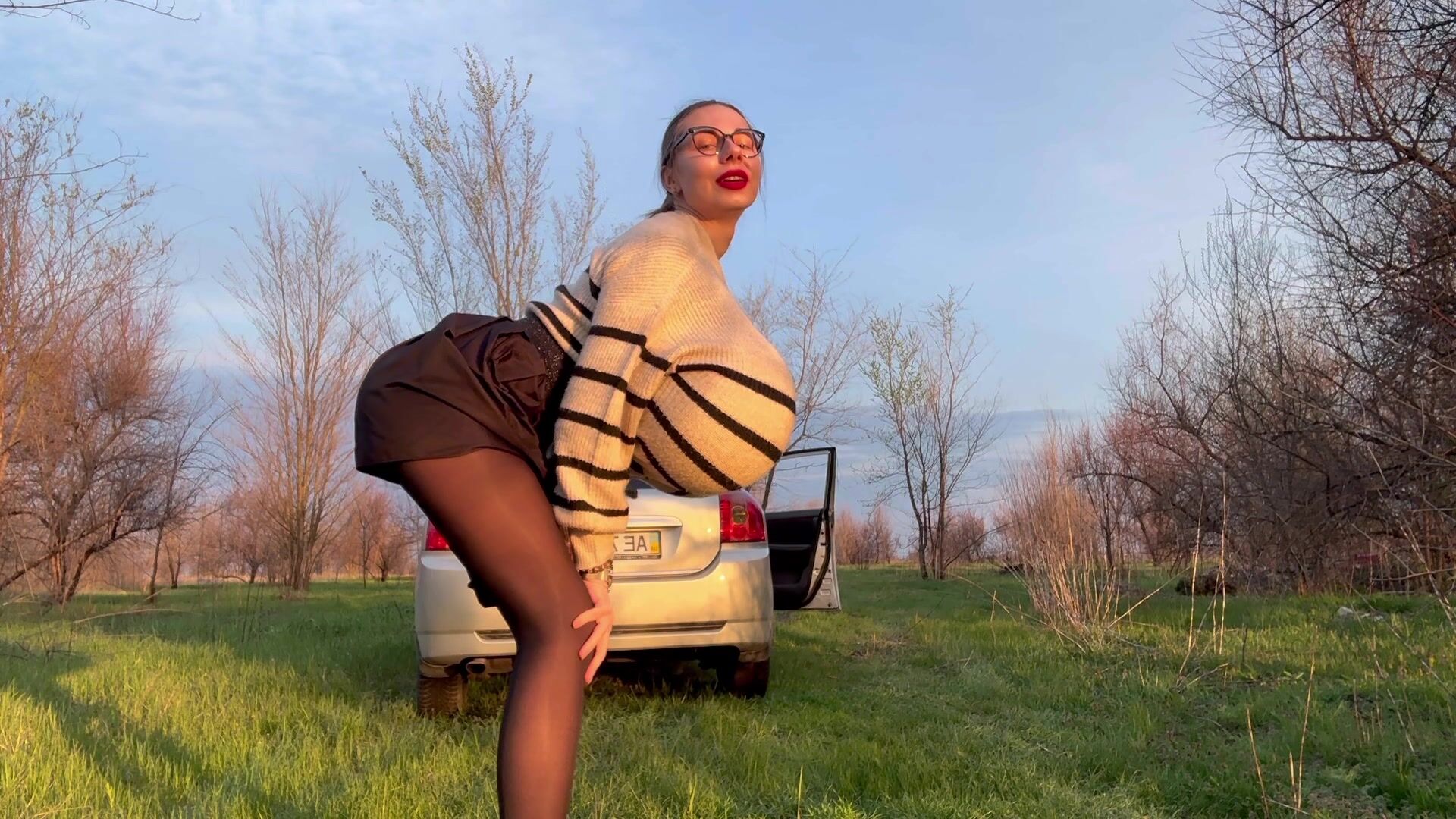Fake inflated tits are no longer her secret!