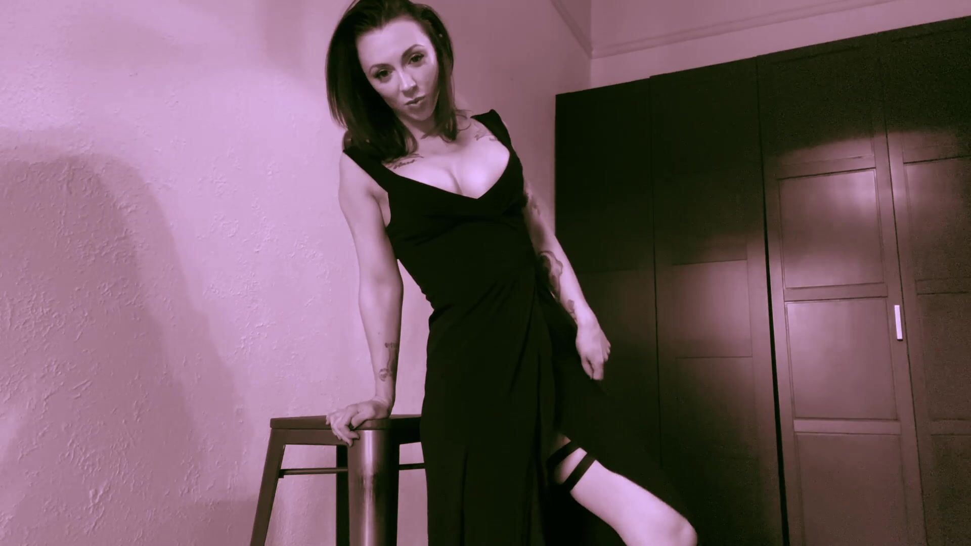 London Lix - You Want This JOI