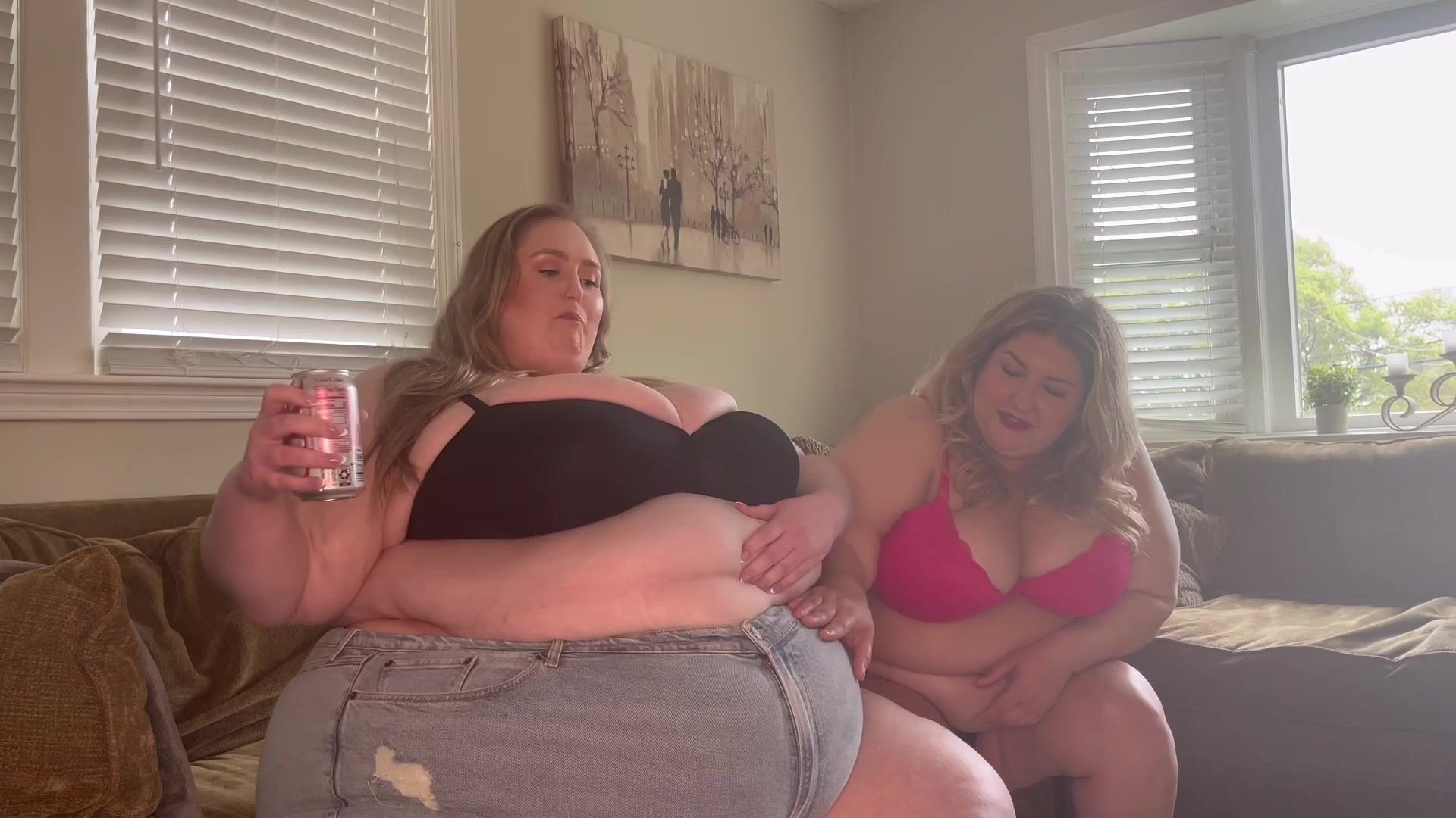 Dumplin - Belly Bursting Burps
