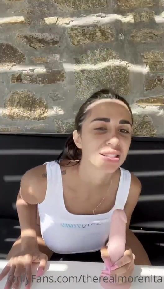 Sara Sfamurri titjob