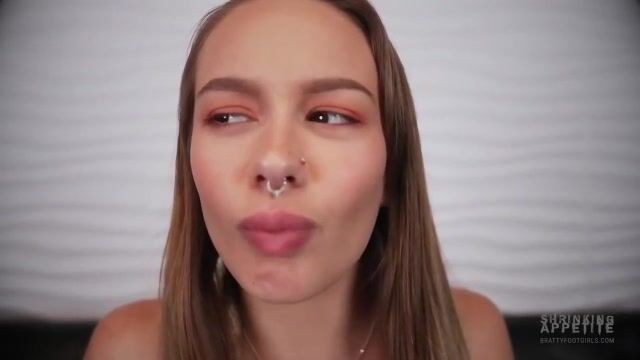 Naomi Swann - Shrinking Appetite - SFX