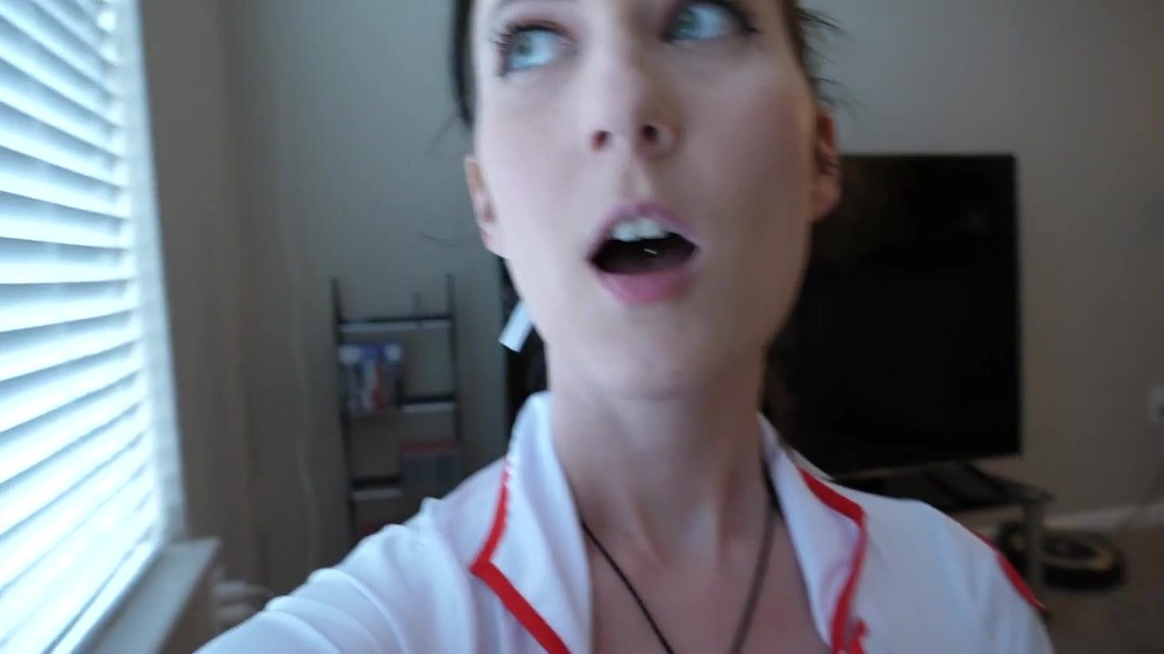 Nurse Jennifer Gets Hypnotized
