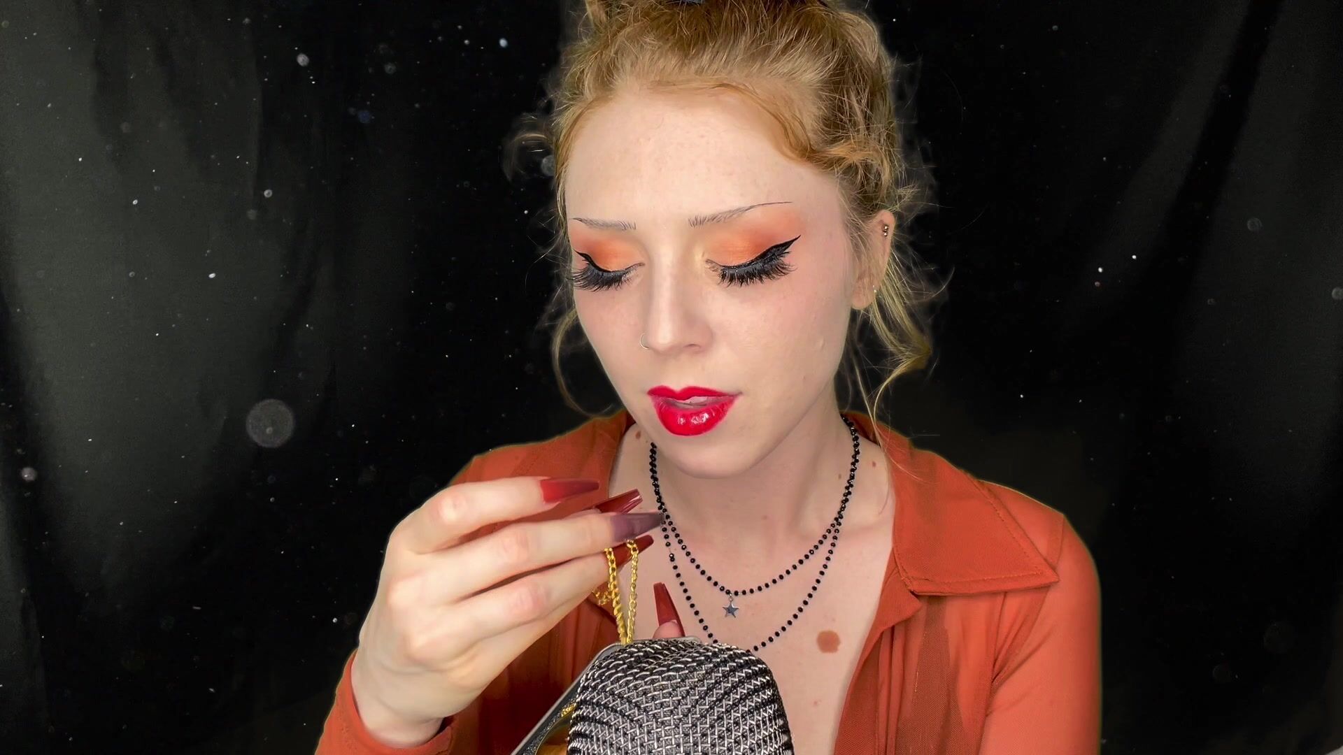 Mel Marie - Devious Hypnotist's New Toy