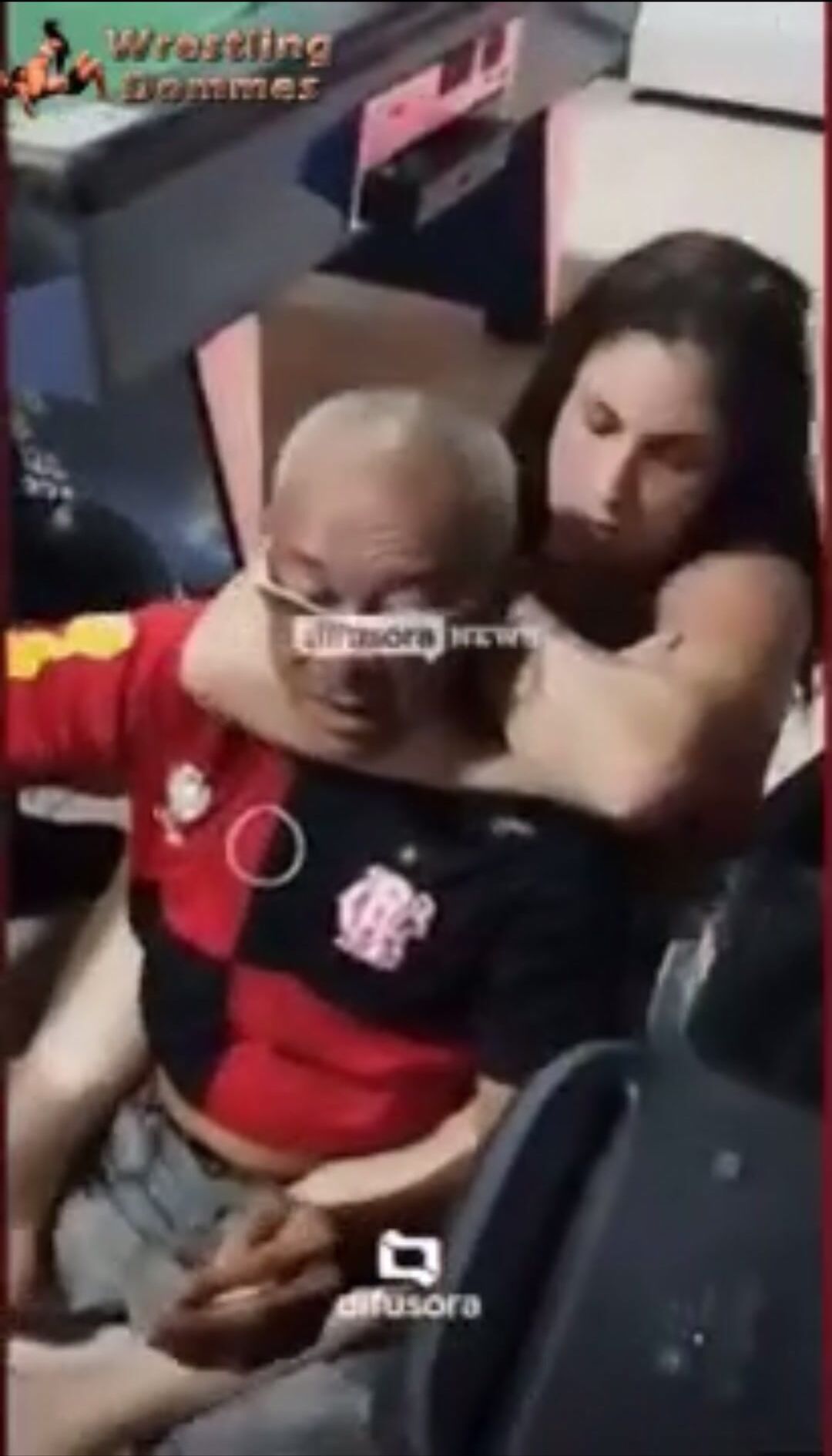 woman rear naked choke