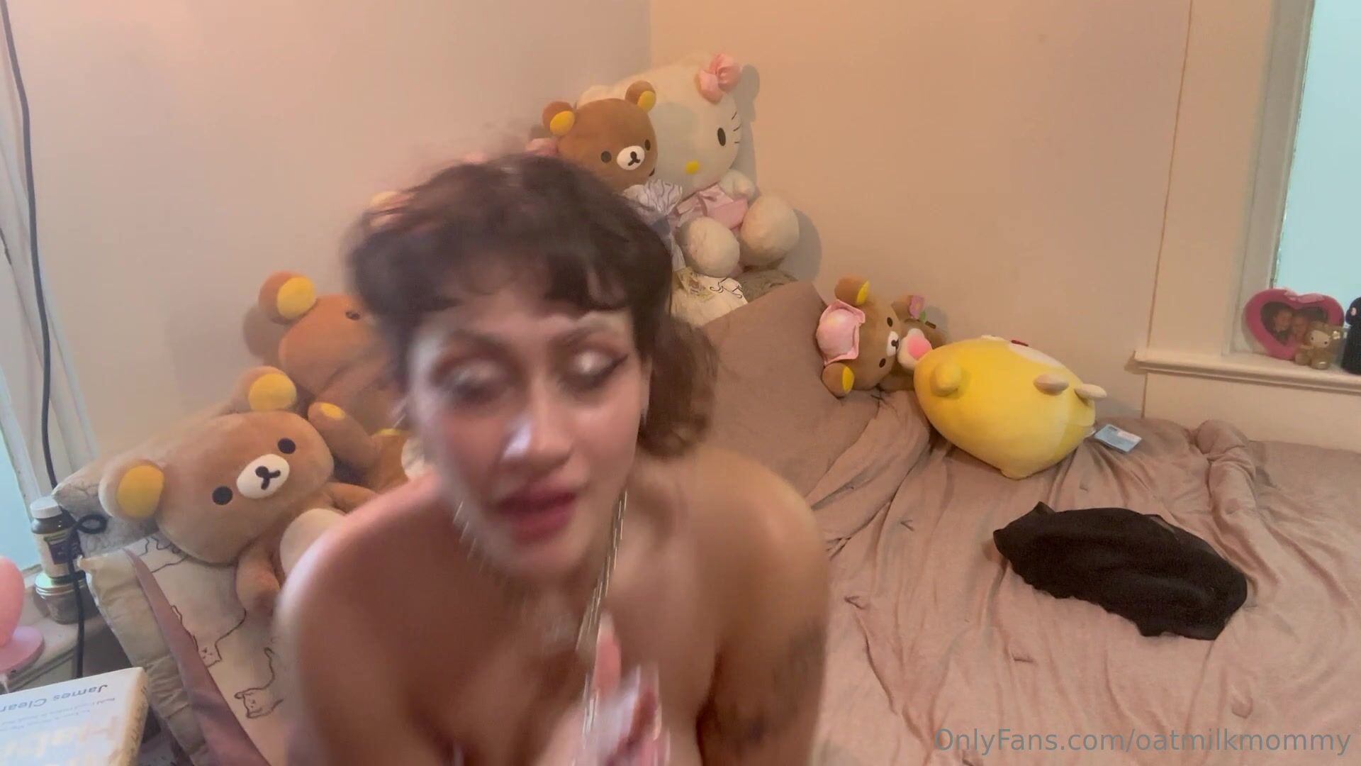 oatmilkmommy titplay