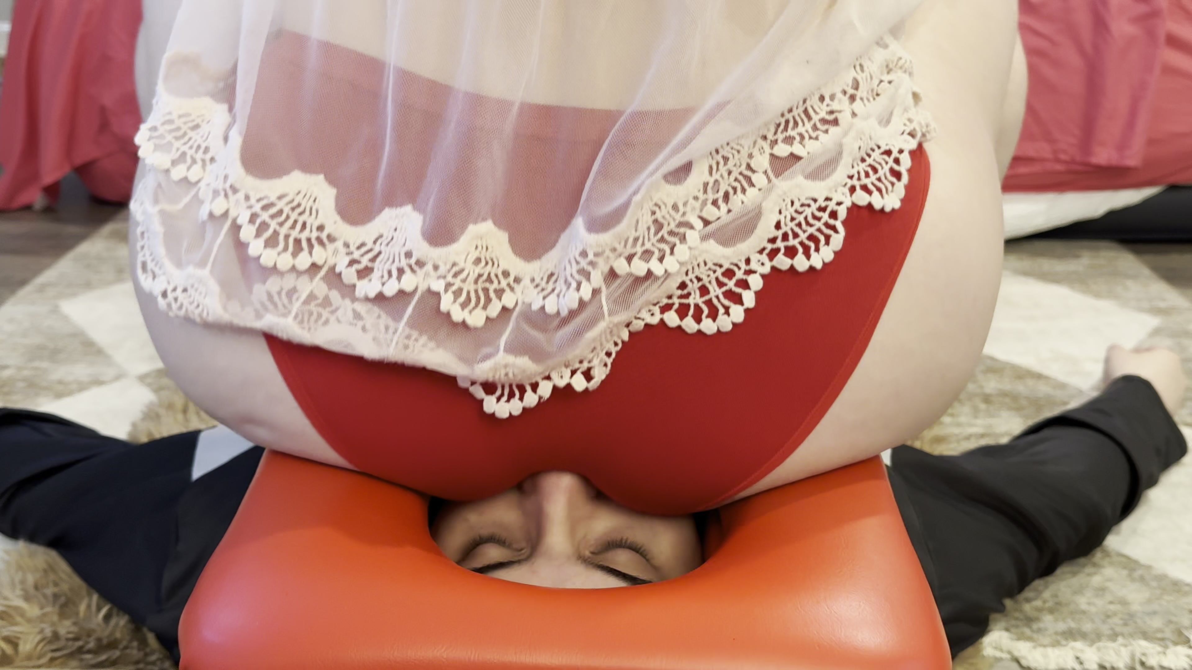 Nina Alder Yummy Mouth Farts