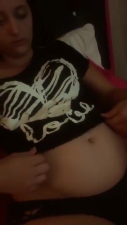 Chubby belly play