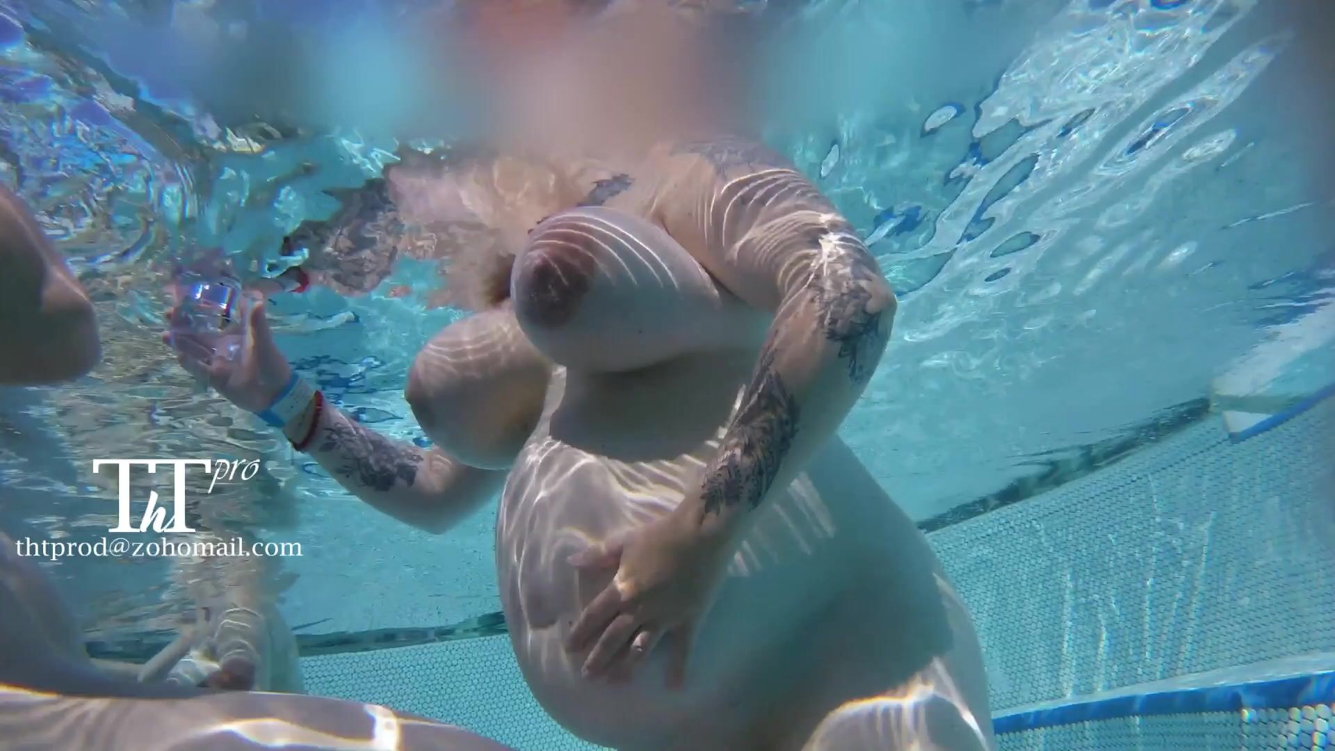 Big Boobs Preggo