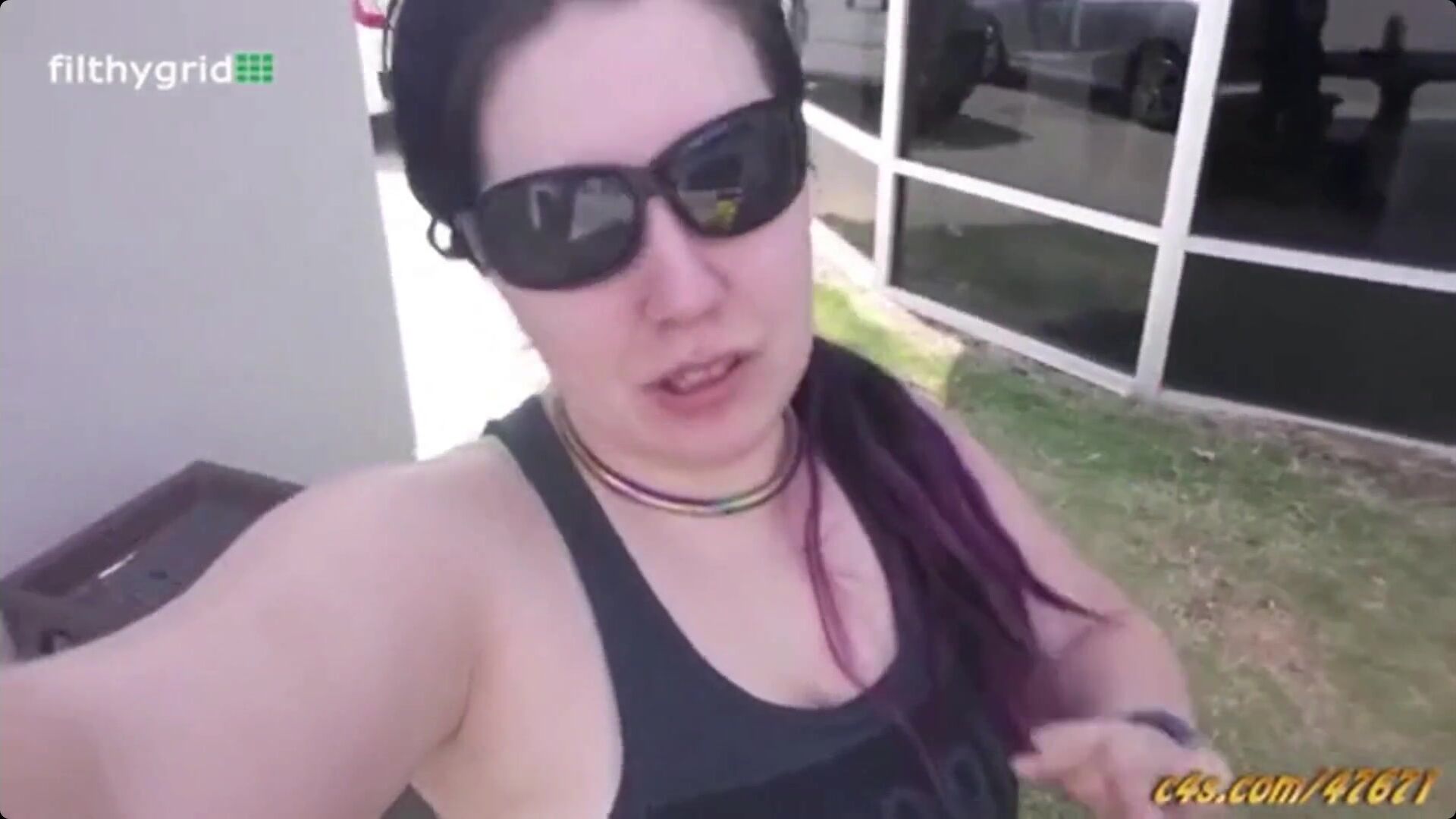 Veronica steam public farts outside a mall