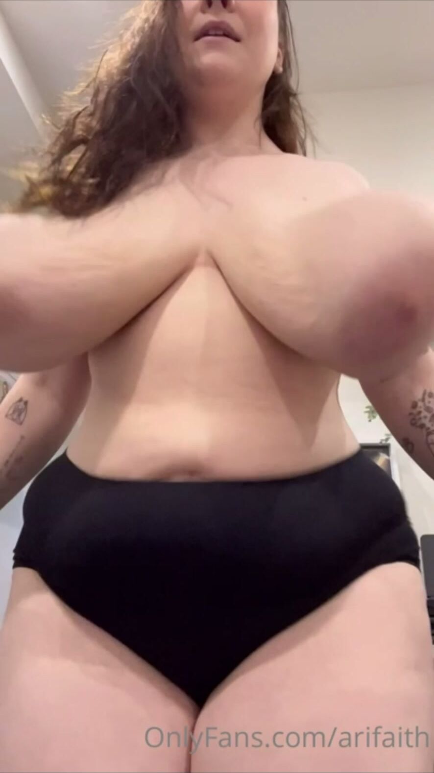 Arifaith pov boobs