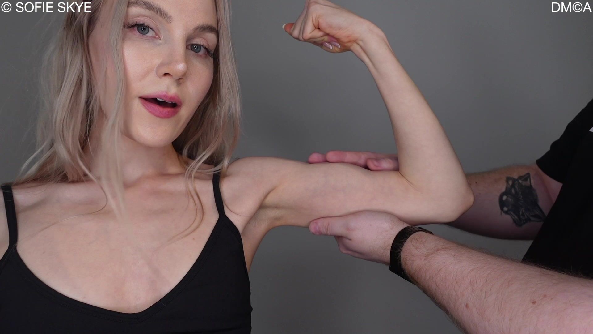 Sofie Skye biceps worship