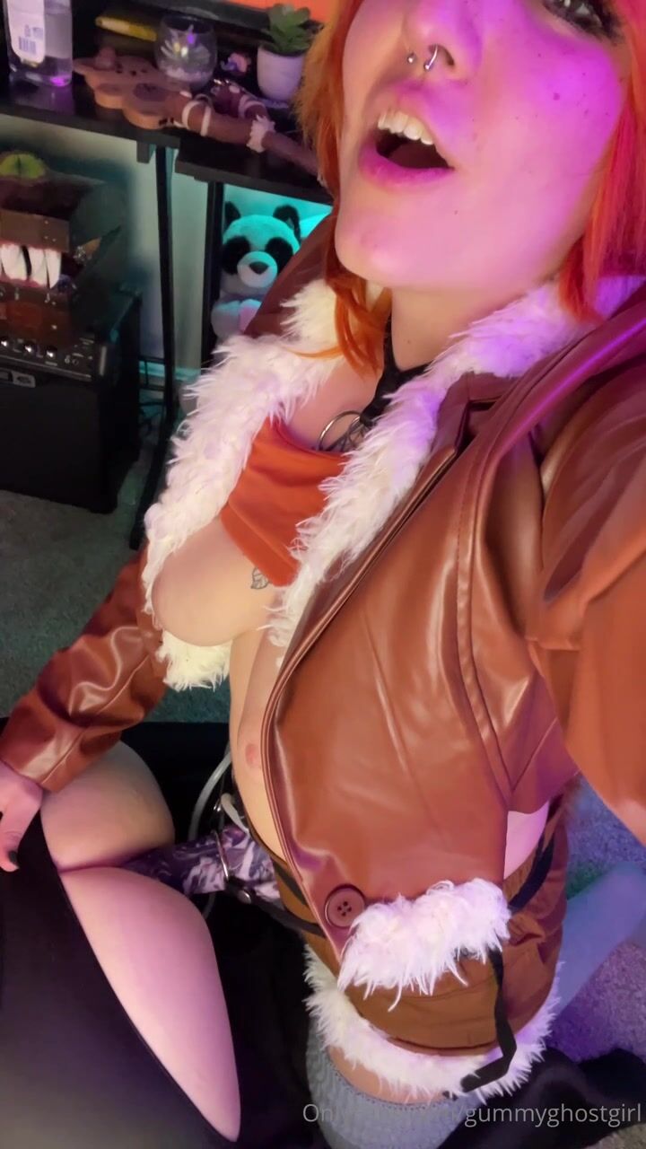 GummyGhostGirl Pegging