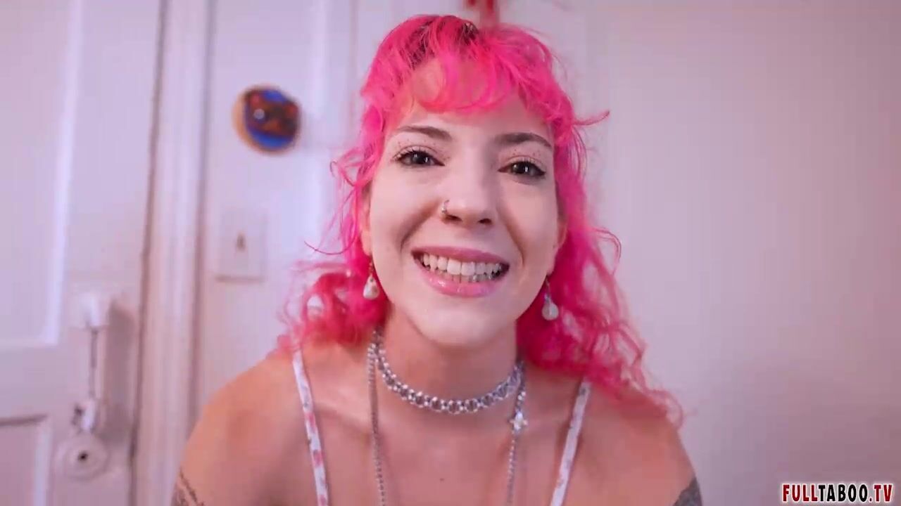 LilRedVelvet - Stepsis Kisses Your Cock