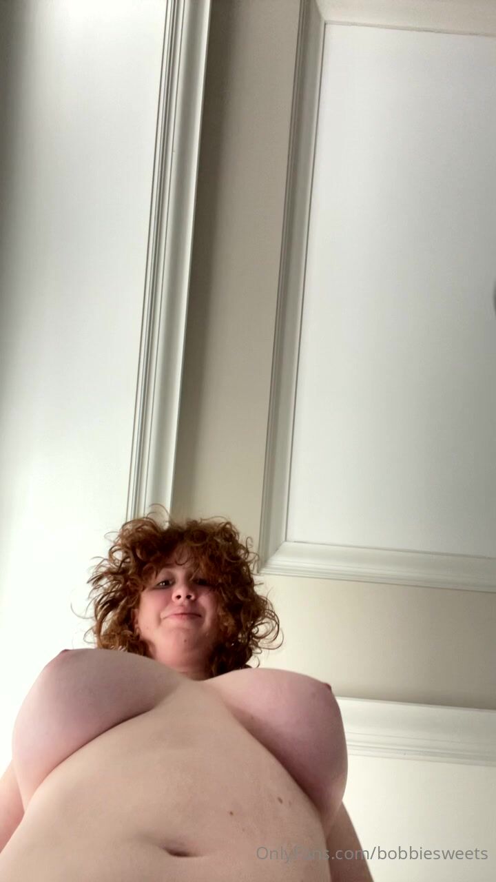 6'2" Bobbie sweets