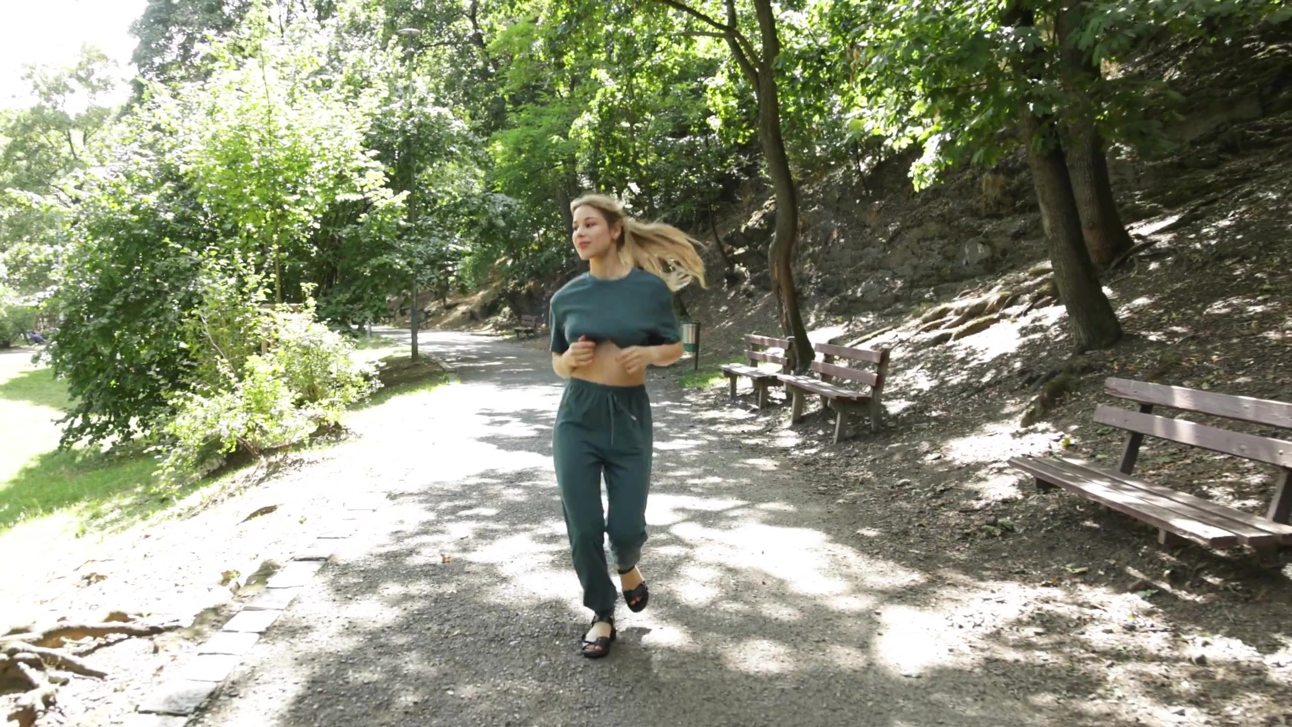Cassandra's Underboob Workout