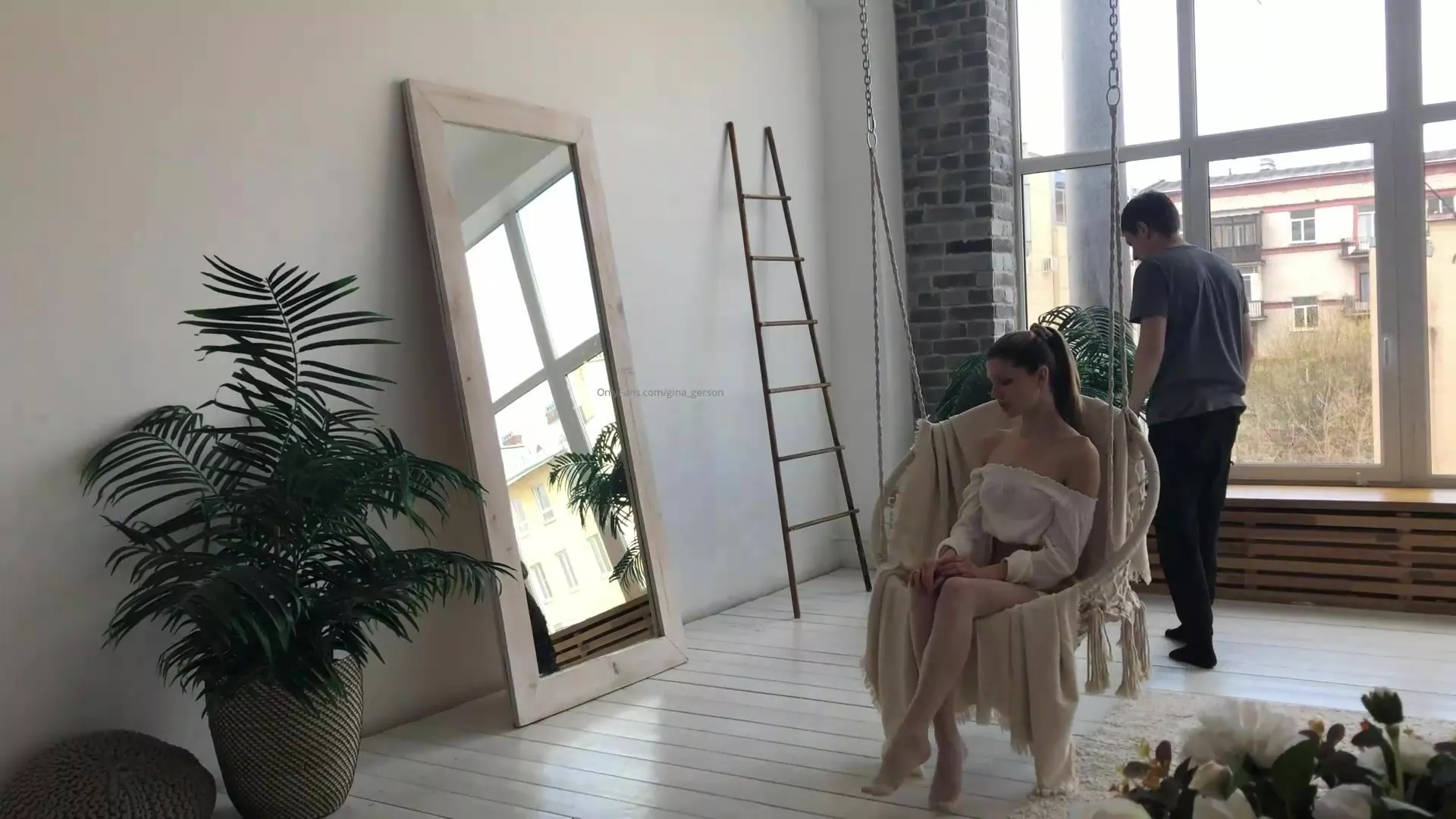 gina_gerson My backstage video of my solo art work xxx onlyfans porn