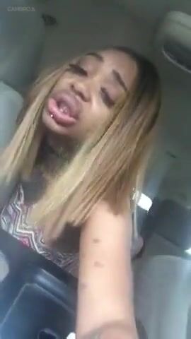 Creamy exotica fuck in car