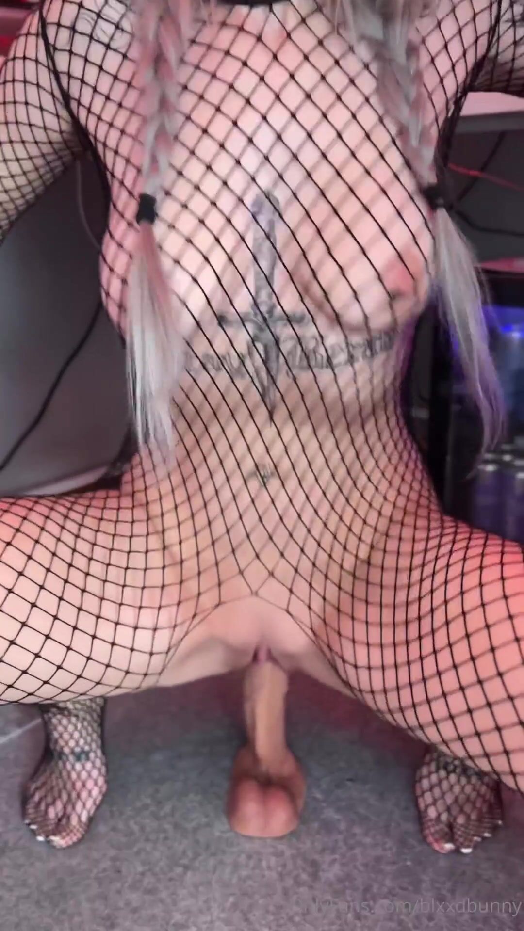 BlxxxBunny - Bored-Grumpy Goth Girl Riding