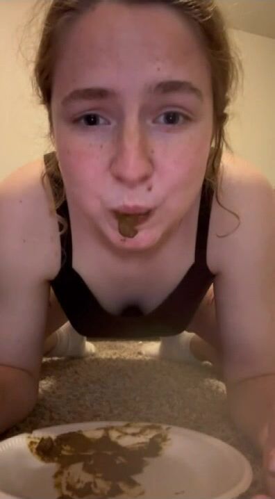 Unknown blonde scat 3