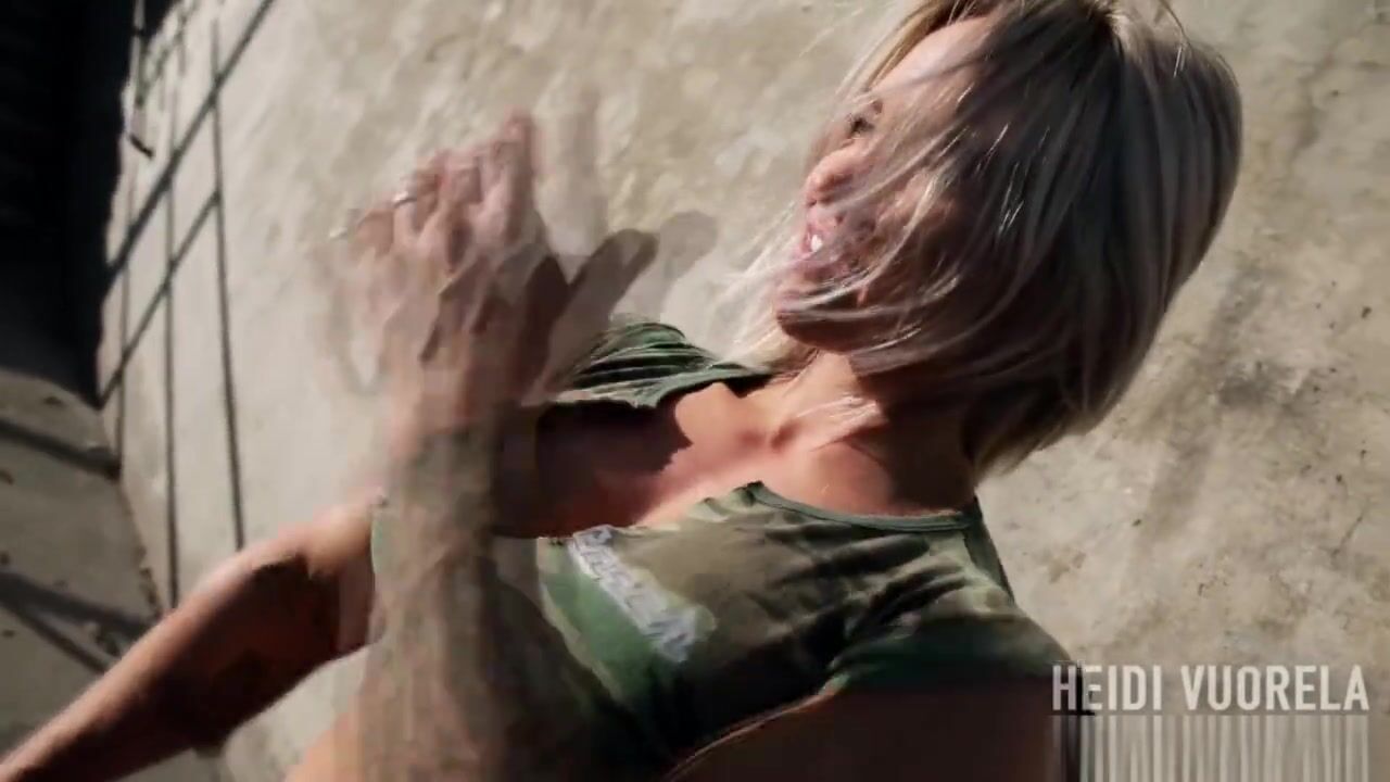 heidi blonde muscle