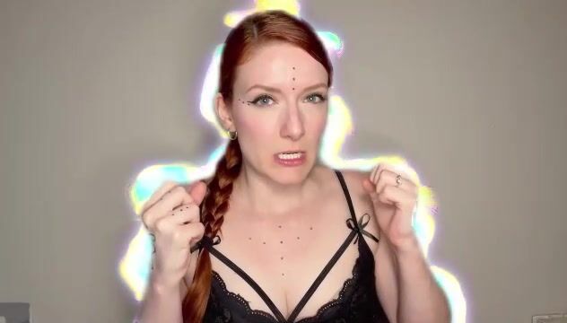 Evelyn Jade - Goddess Digests Tinies to Be More Powerful.