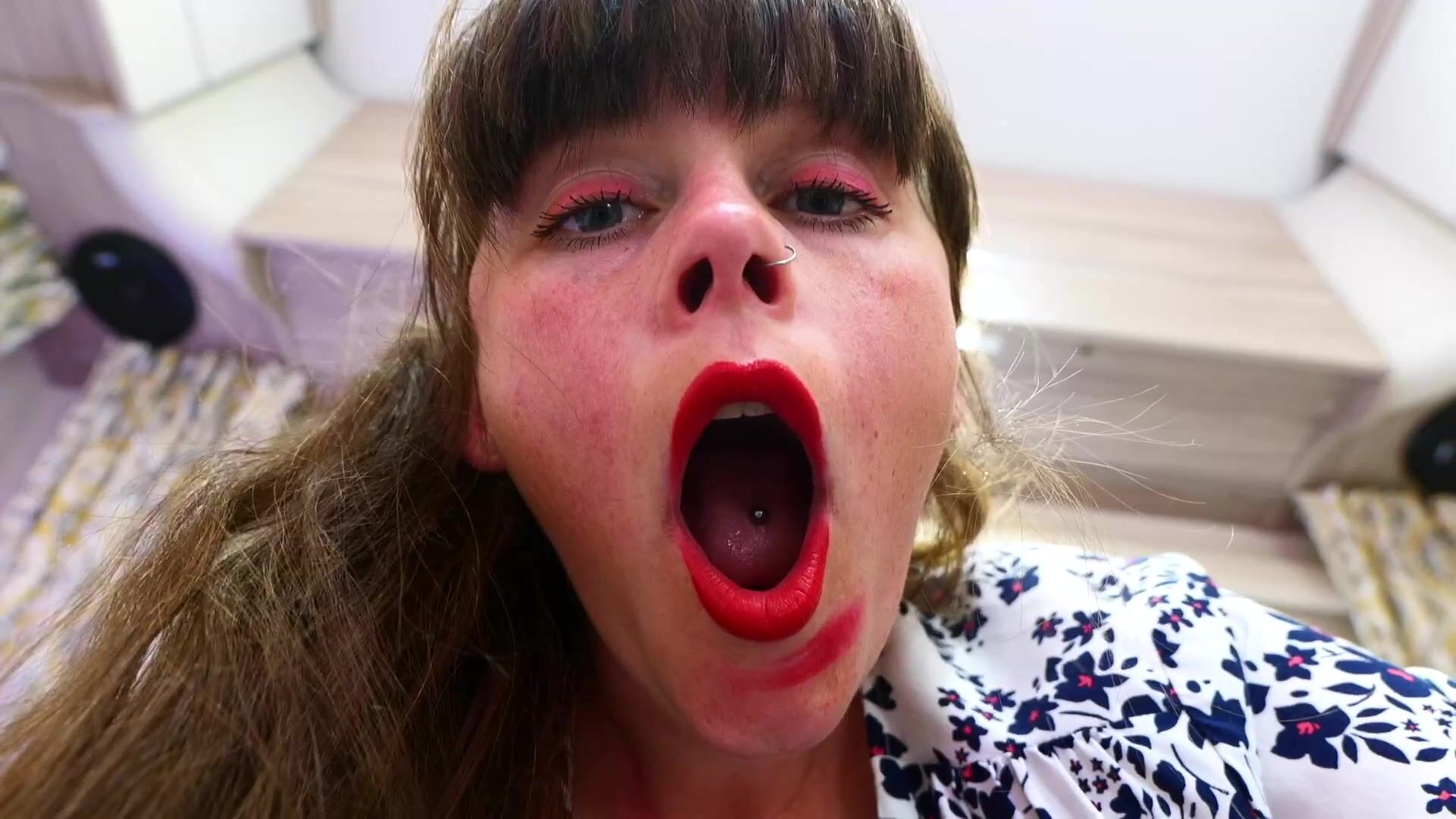 Sydney Harwin - Milf Babysitter