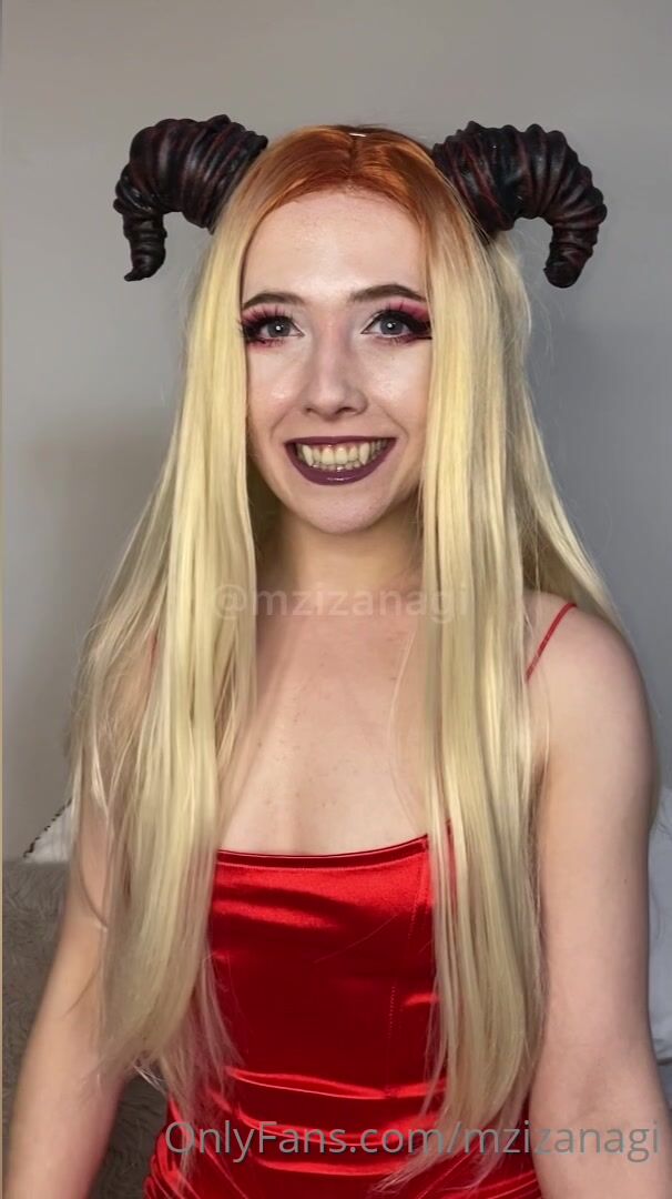 mzizanagi - vampire succubus throat vore close up