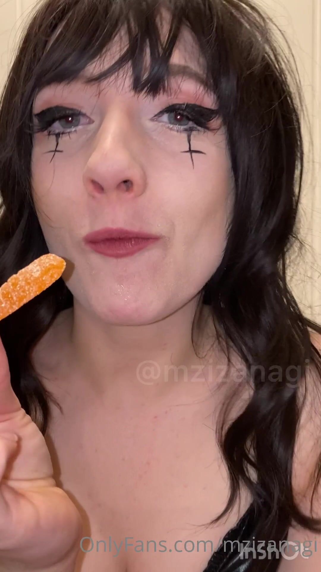 mzizanagi - goth girl gummy mouth vore close up