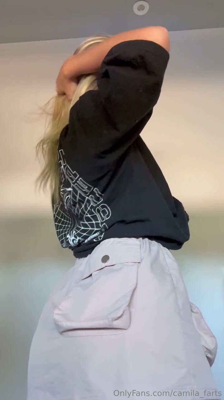 camila_farts beige miniskirt farts