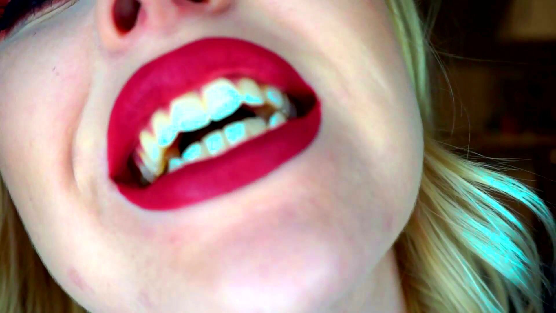 mystie mae sloppy makeout
