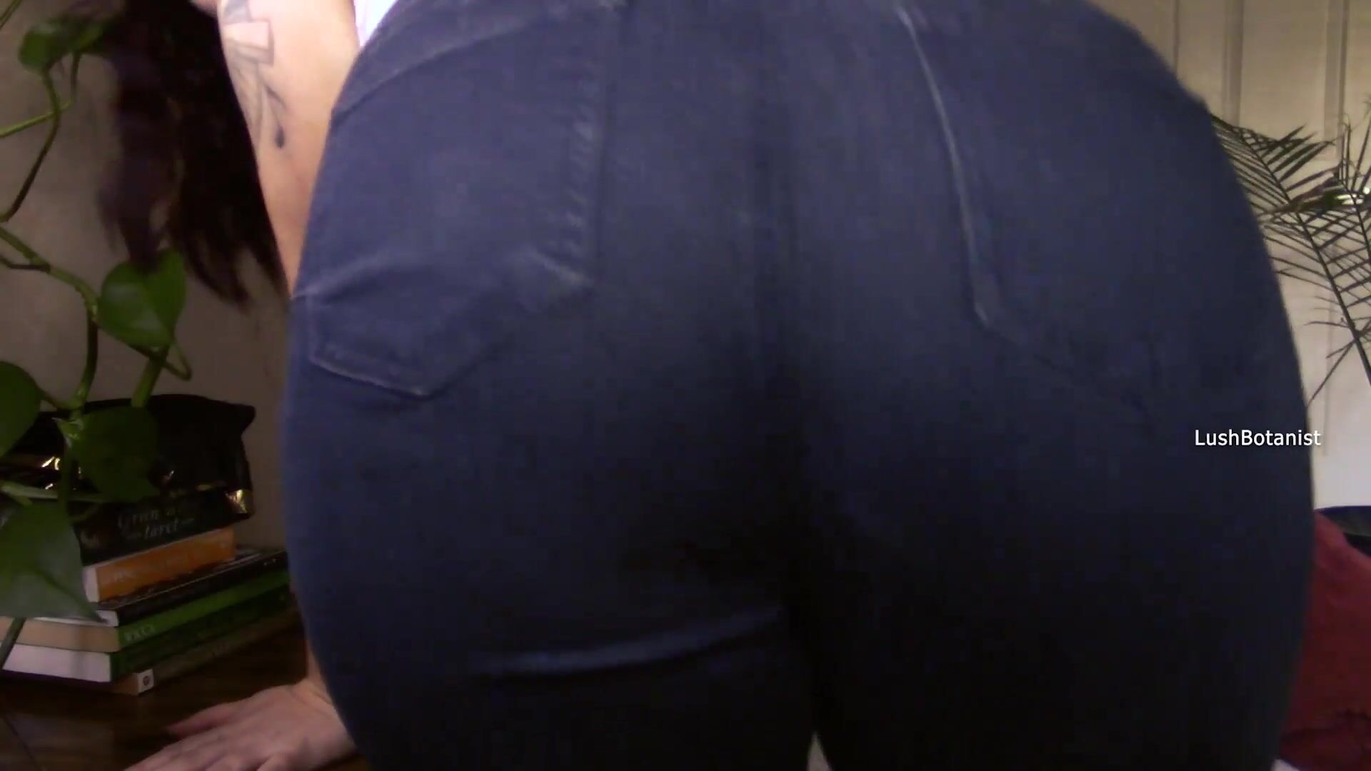 Lush Botanist Farting in Jeans