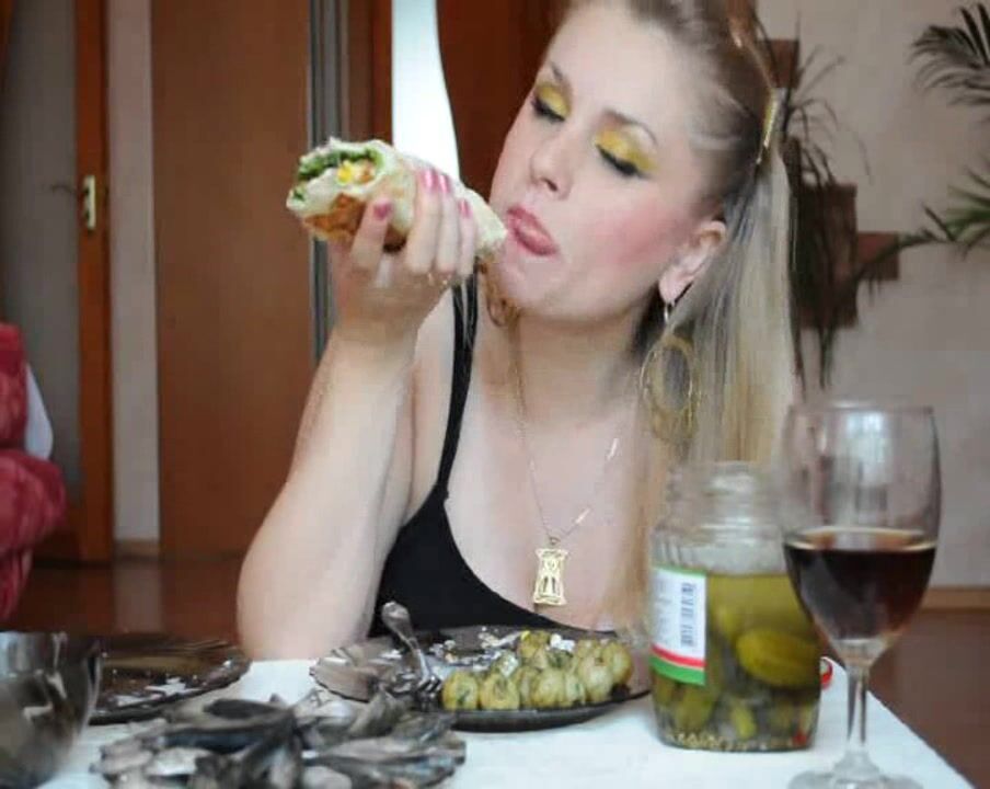 Pregnant woman from considerable quantity of meal or from you?!