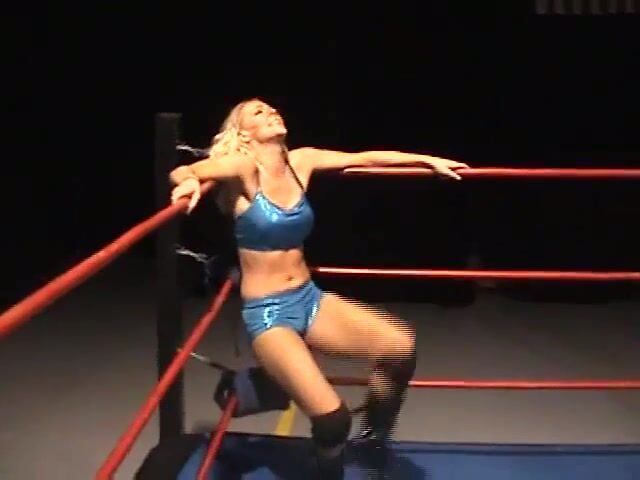 Amber O'Neal vs April Hunter