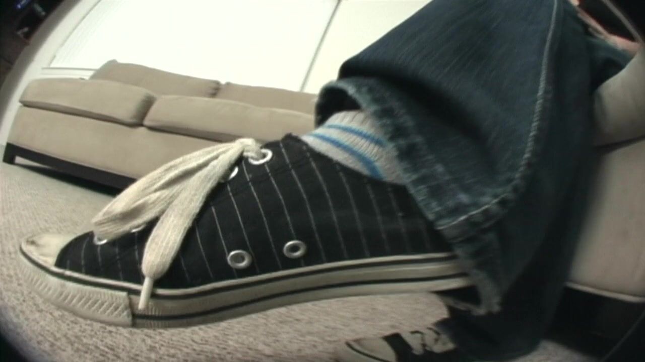 Torie sneaker gum 1