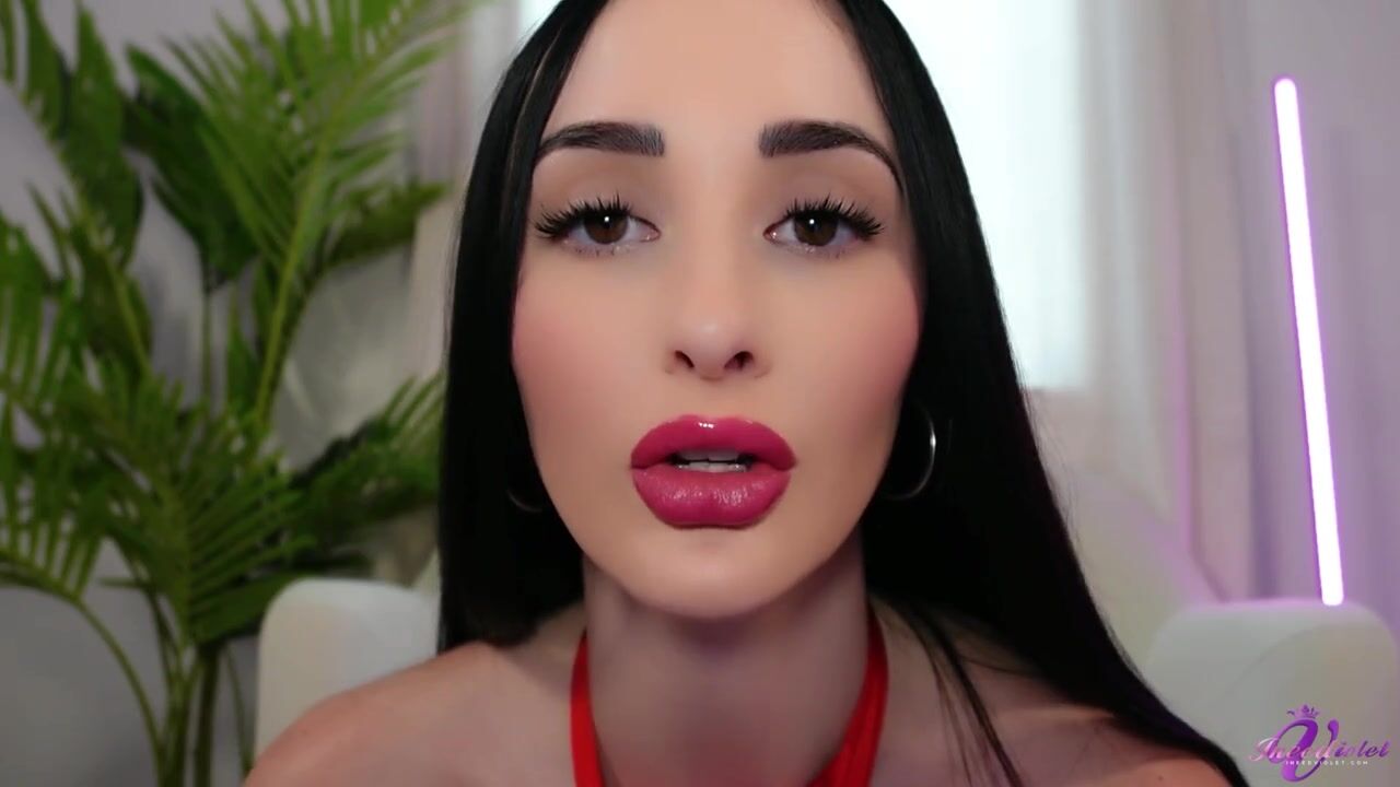 Goddess Violet Voss – Programmed to Stroke