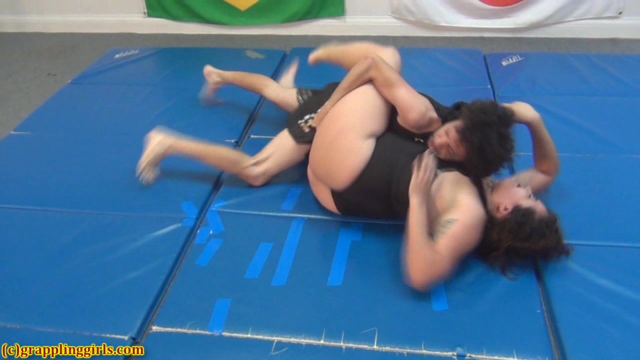 Bella vs Angelo
