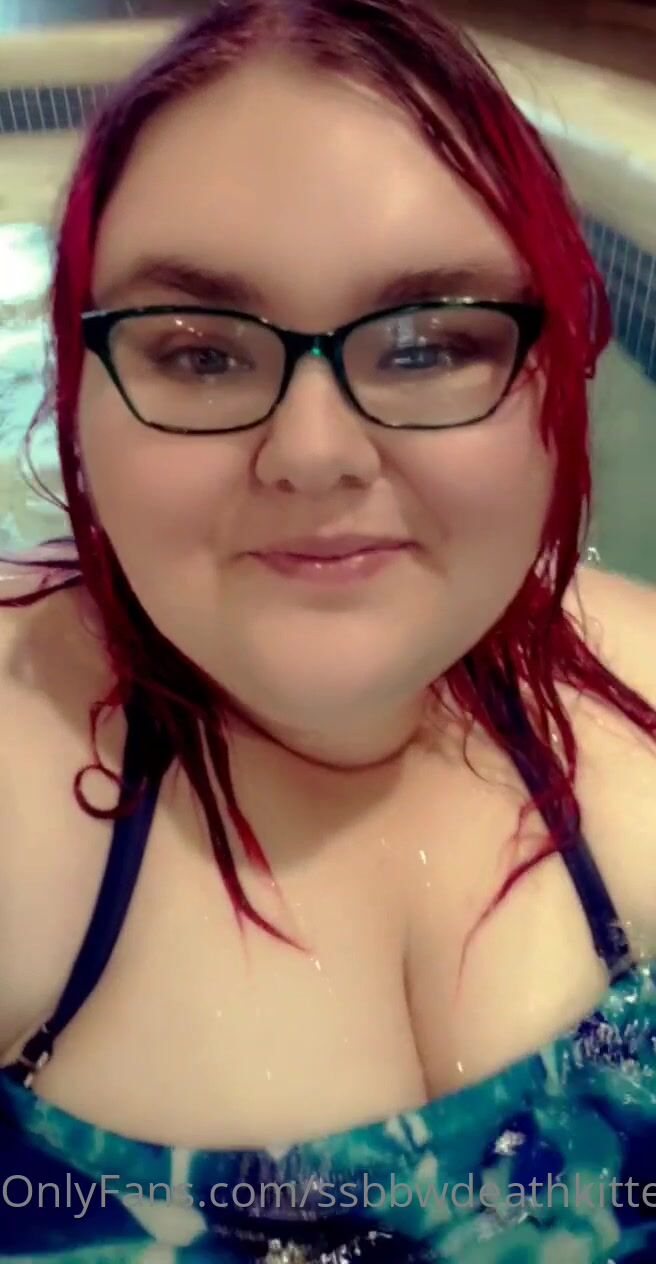 ssbbw.kitten