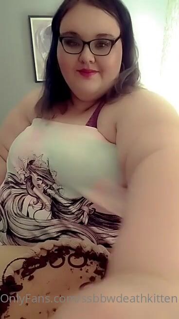 ssbbw.kitten
