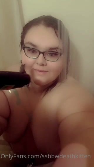 ssbbw.kitten