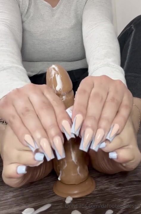 White Toe nails DaFootGoddess
