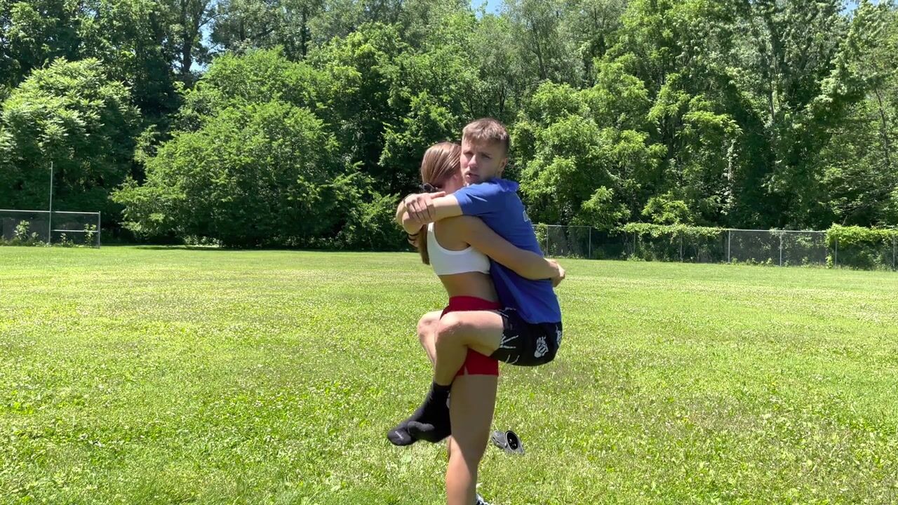 Reverse Piggyback Challenge!! (Lift and Carry)