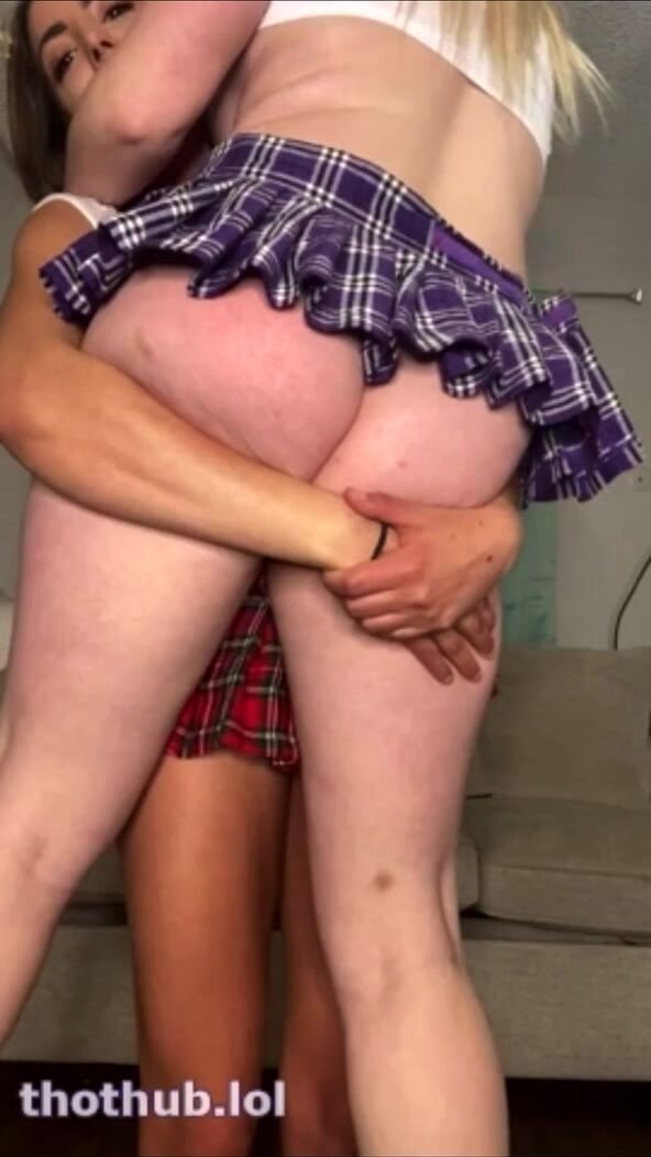 Rachel & Eliza Lift Carry